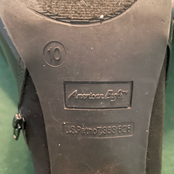 American Eagle Ankle Boots - Picture 6 of 9